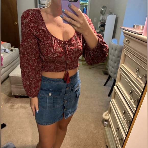 Paisley smocked Crop top - Picture 3 of 8